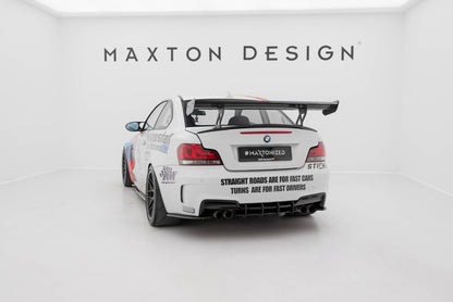 Spoiler kulfiber med Internal Brackets Uprights V.1 BMW 1 M E82