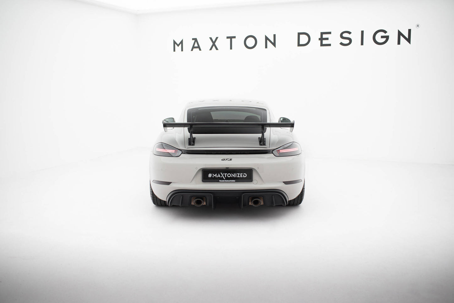 Spoiler kulfiber med Internal Brackets Uprights V.2 Porsche 718 Cayman 982c