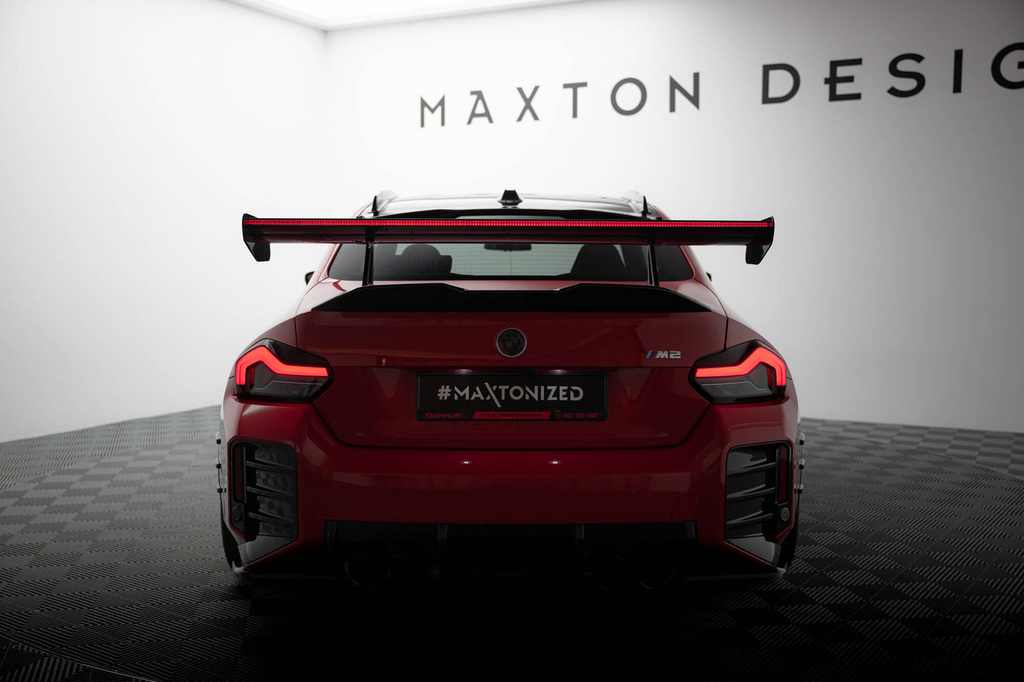 Spoiler kulfiber med Øverste Swan Mounting + LED BMW M2 G87