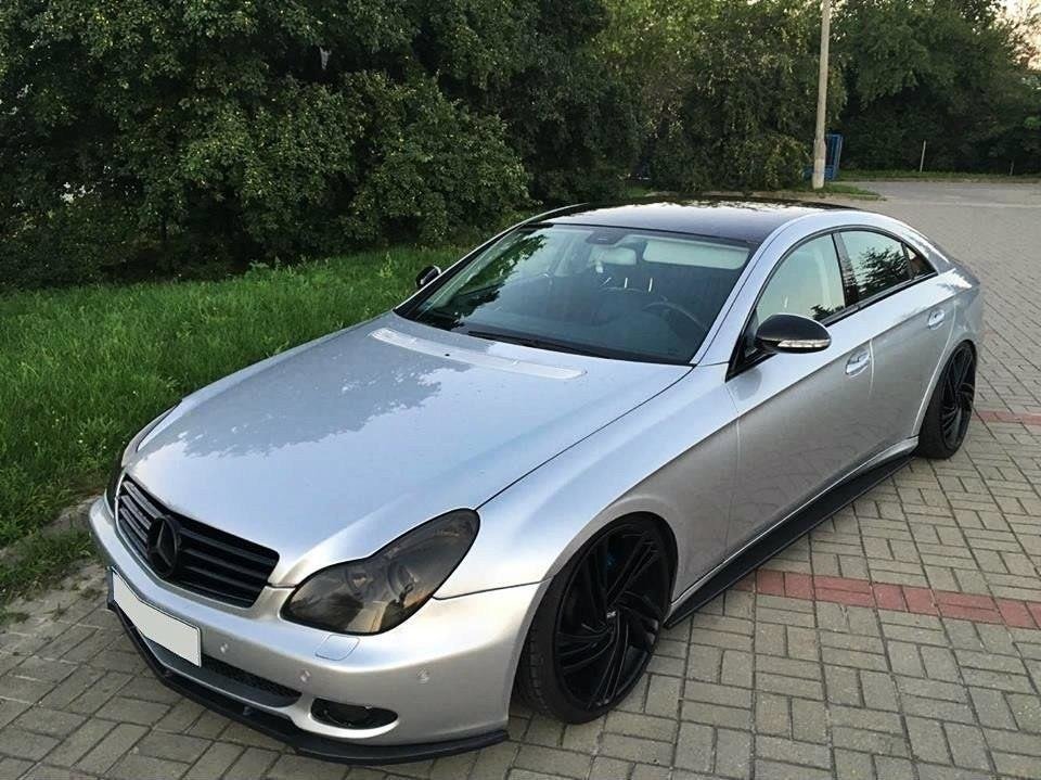 Forreste splitter MERCEDES CLS C219 Standard kofanger