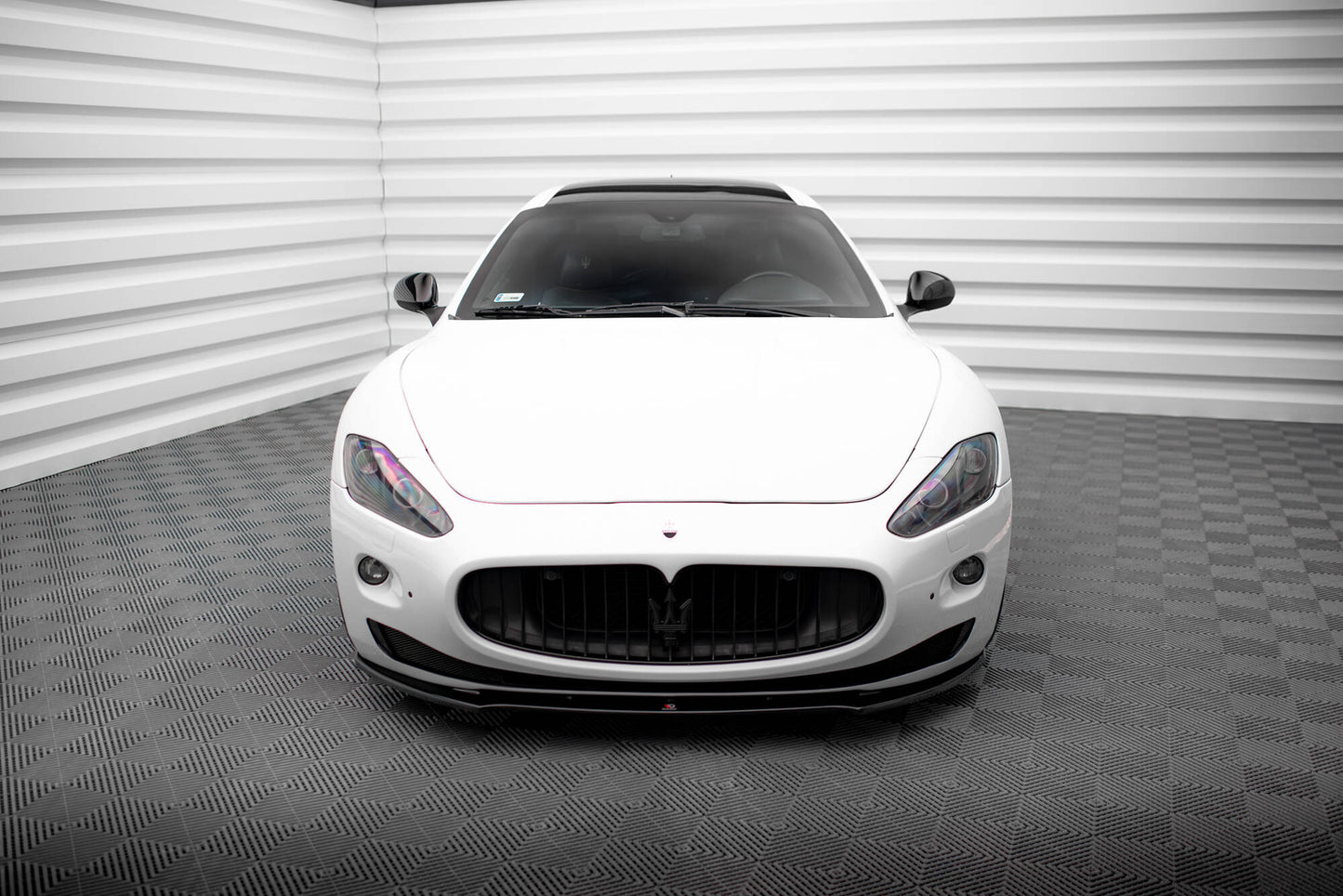 Forreste splitter Maserati Granturismo Mk1