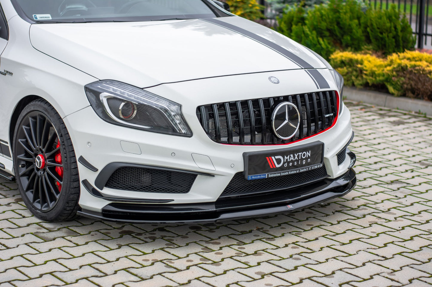Forreste splitter Mercedes A45 AMG W176