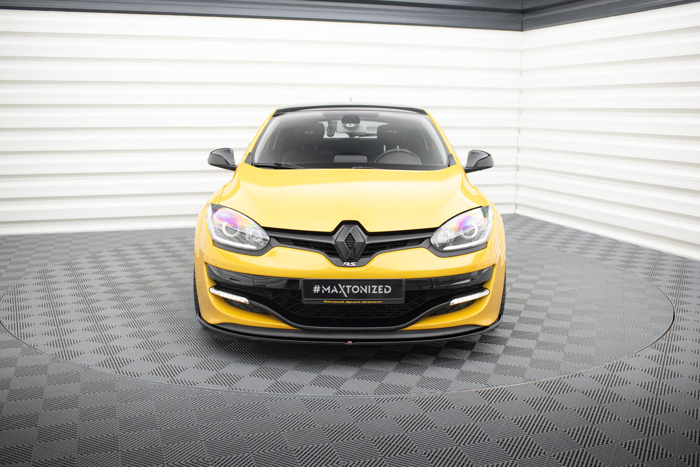 Forreste splitter RENAULT MEGANE 3 RS v.1