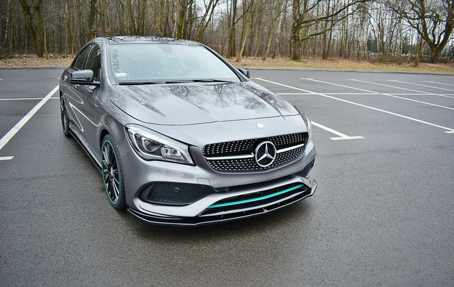 Forreste splitter V.1 MERCEDES-BENZ CLA C117 AMG-LINE FACELIFT
