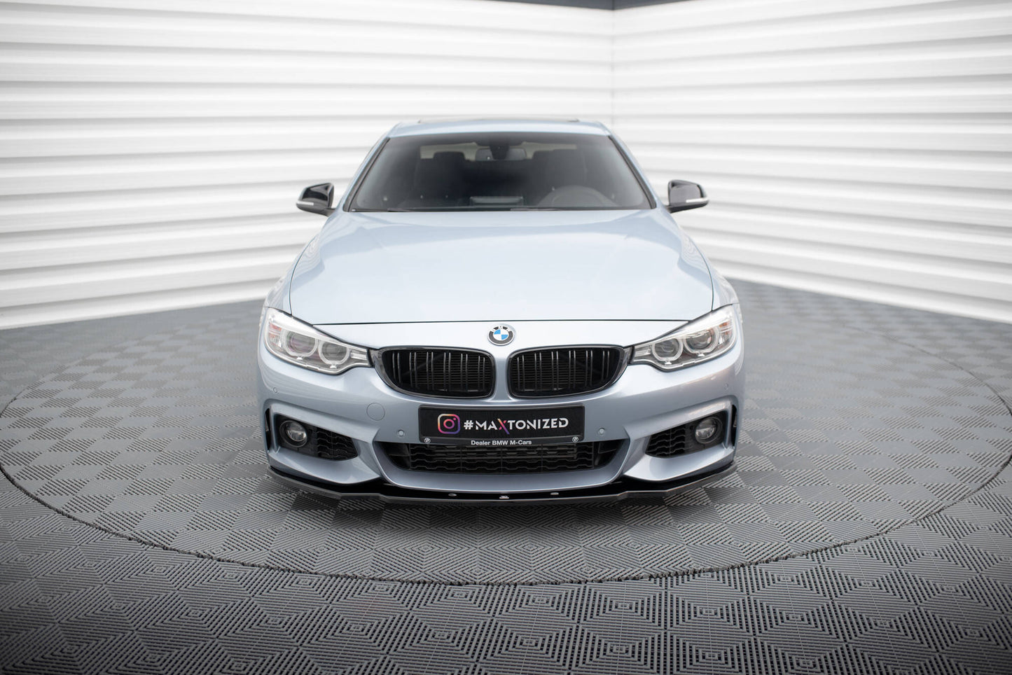 Forreste splitter V.1 til BMW 4 Coupe / Gran Coupe / Cabrio M-Pack F32 / F36 / F33
