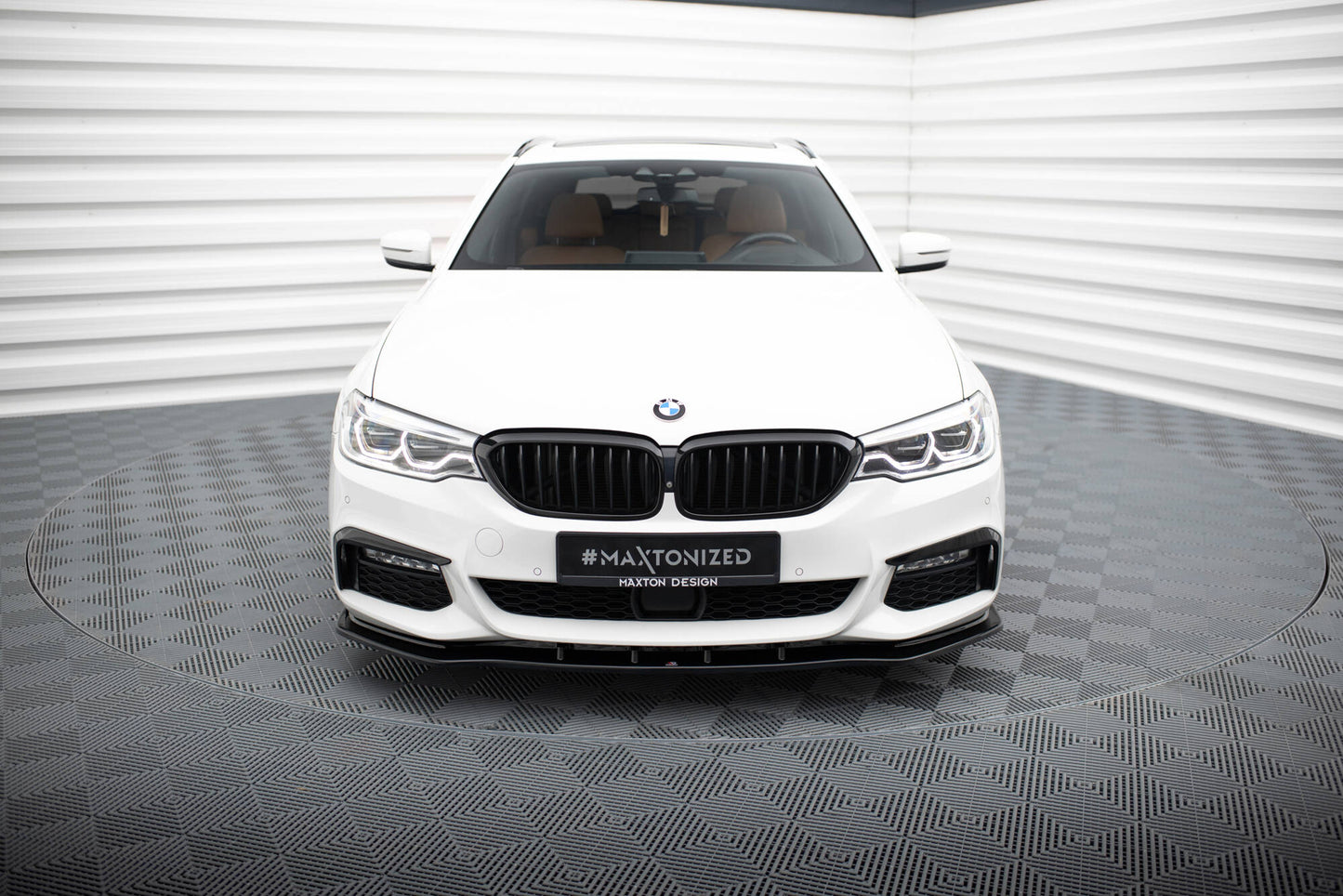 Forreste splitter V.1 til BMW 5 G30/ G31 M-Pack
