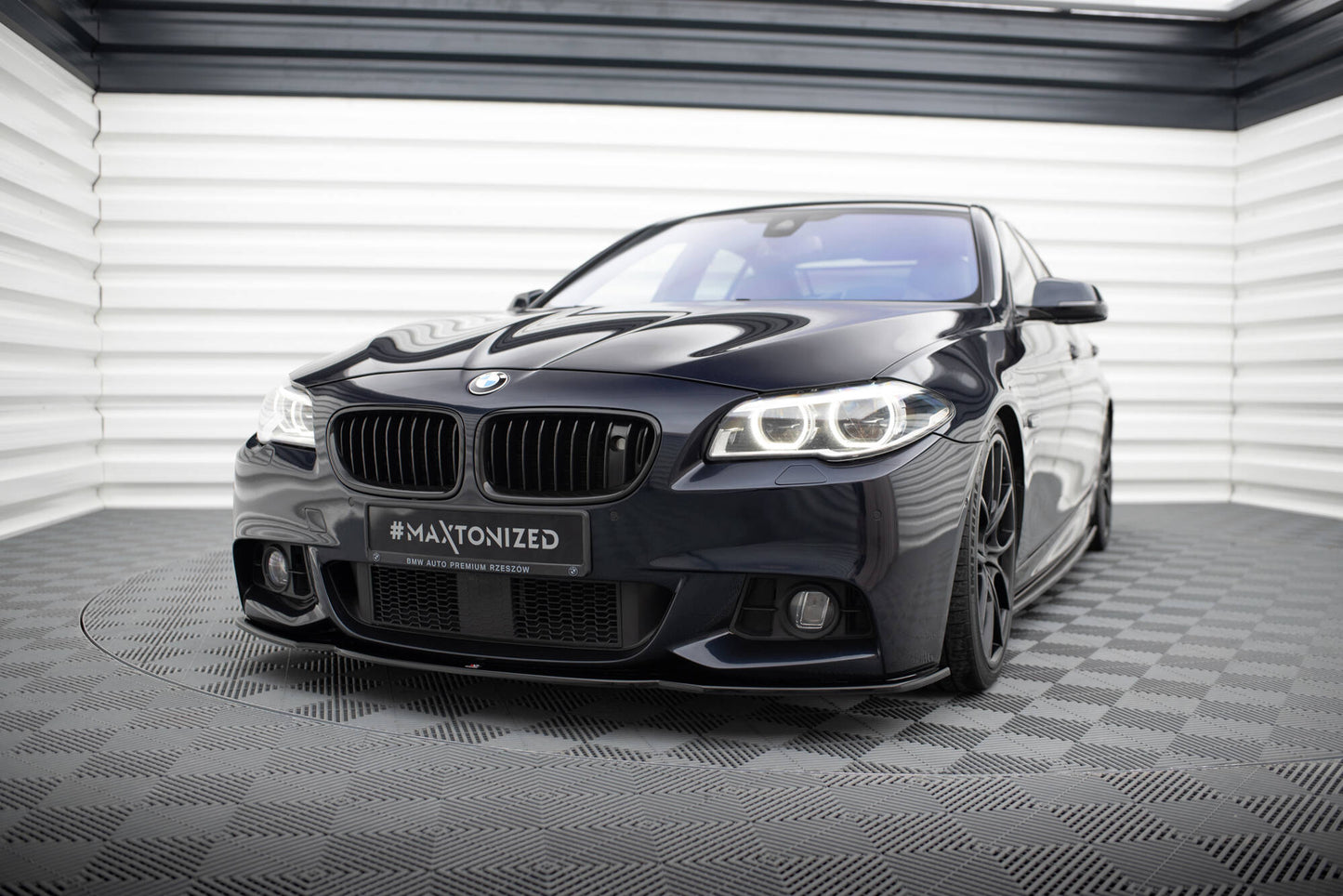Forreste splitter V.2 til BMW 5 F10/F11 MPACK