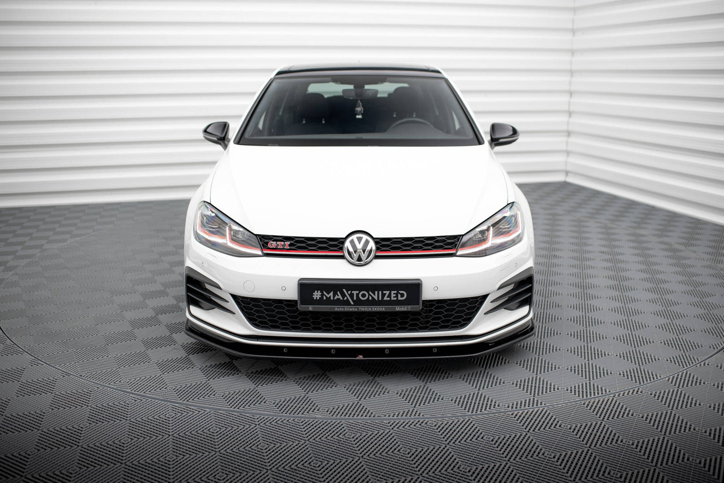 Forreste splitter VW GOLF VII GTI FACELIFT V.1