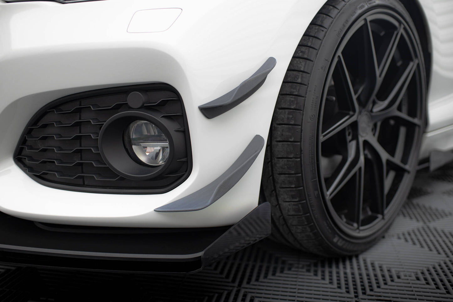 Forkofanger Vinger (Canards) BMW 1 M-Pack / M140i F20 Facelift
