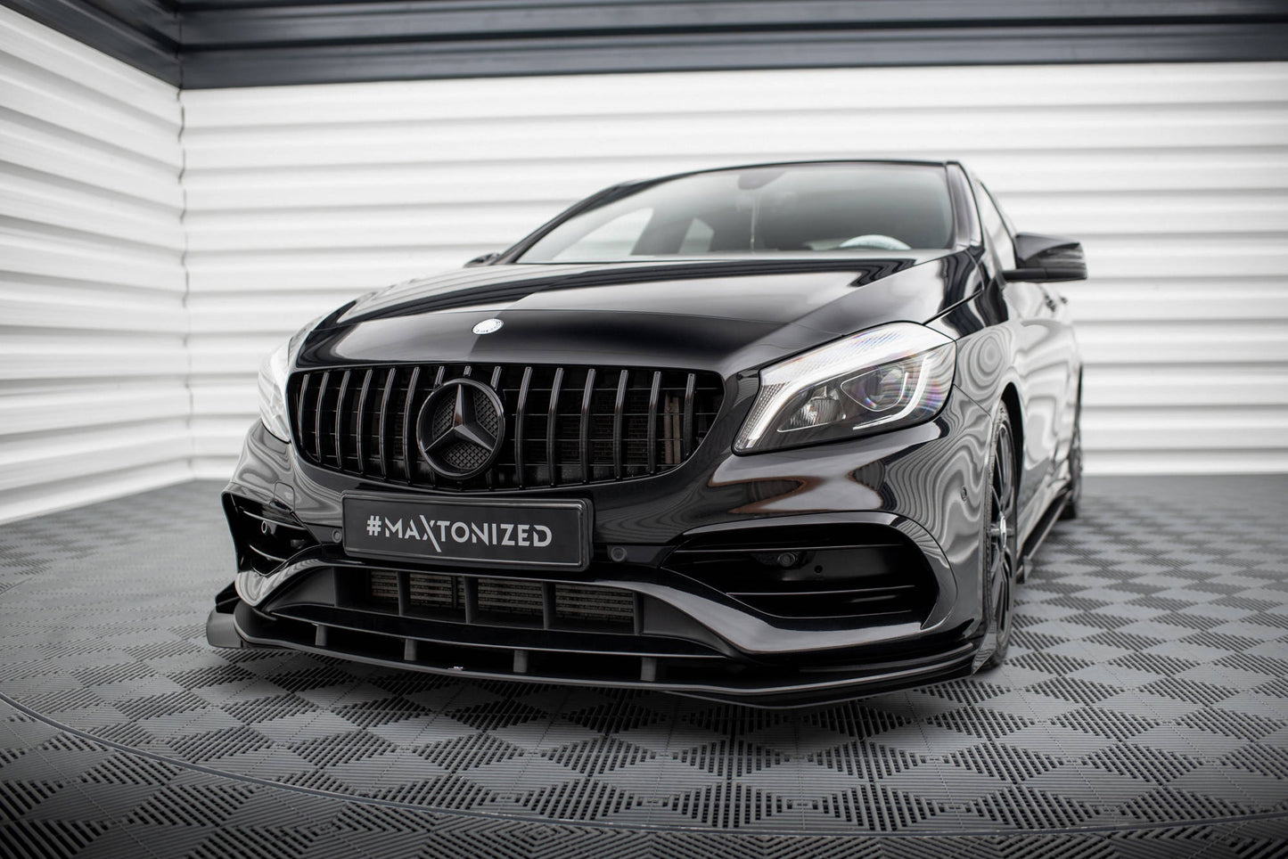 Forreste Flaps Mercedes-Benz A AMG-Line W176 Facelift