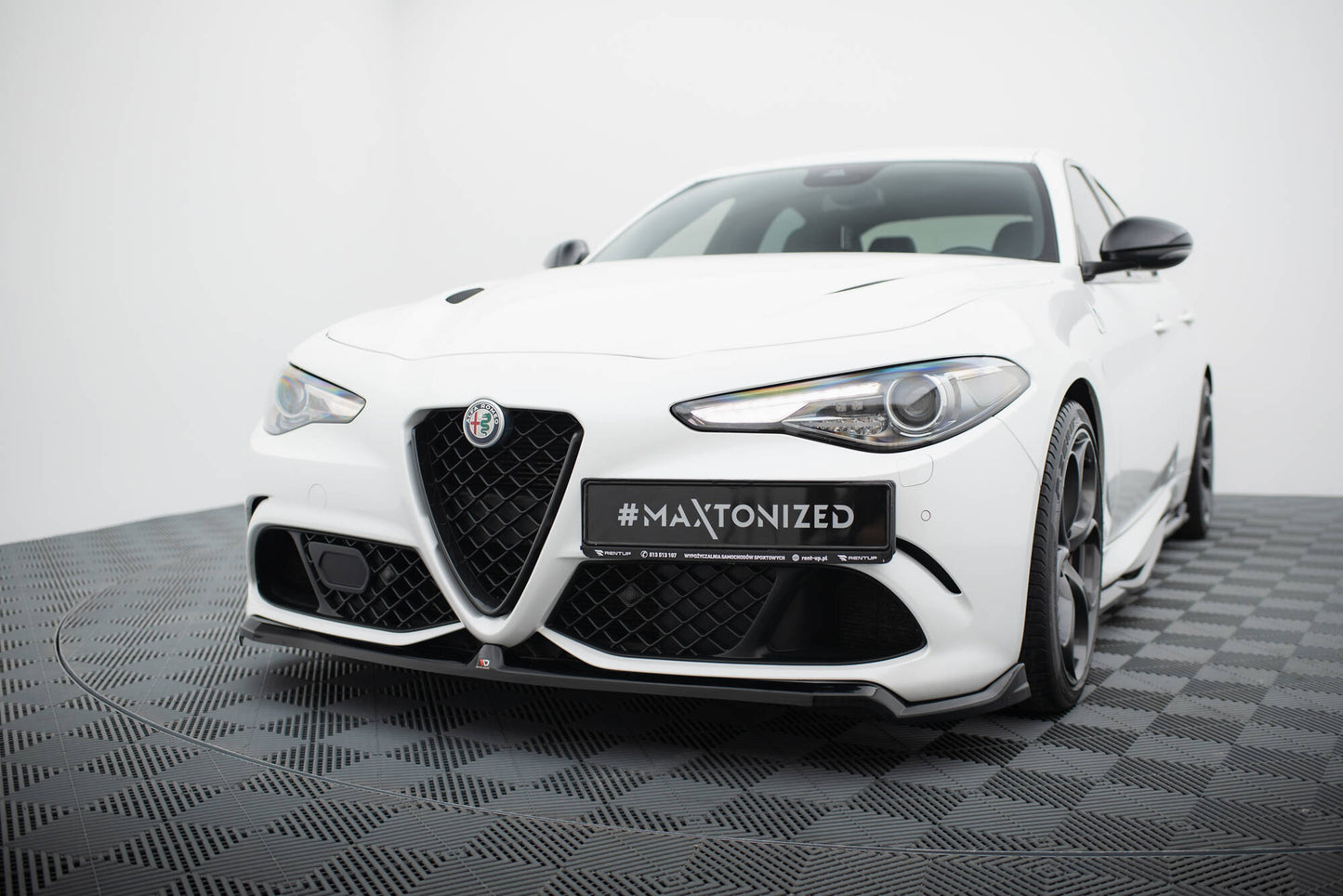 Forreste splitter Alfa Romeo Giulia Quadrifoglio