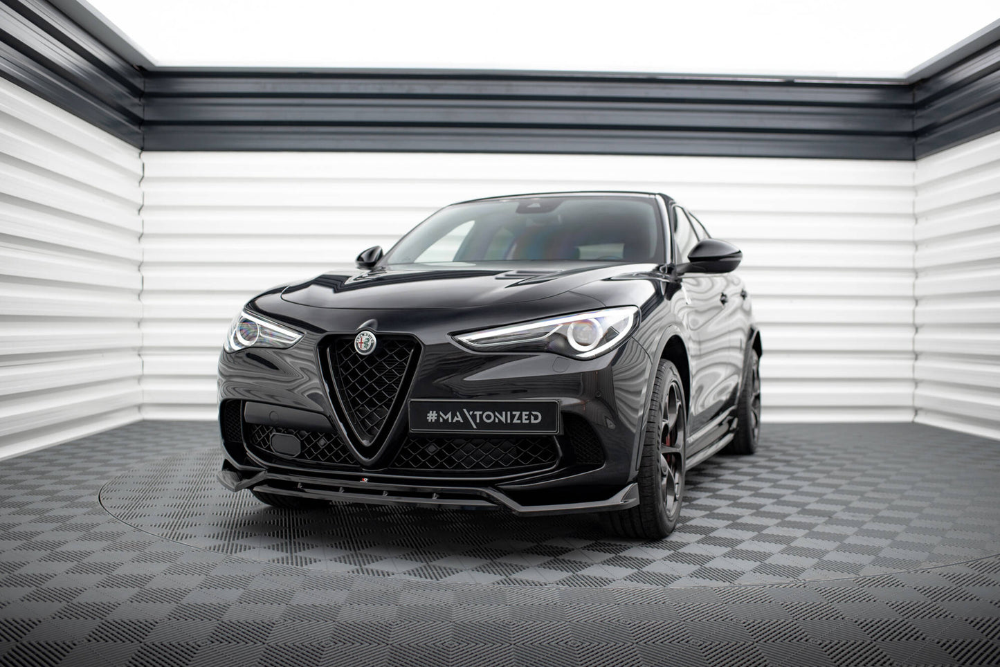 Forreste splitter Alfa Romeo Stelvio Quadrifoglio Mk1