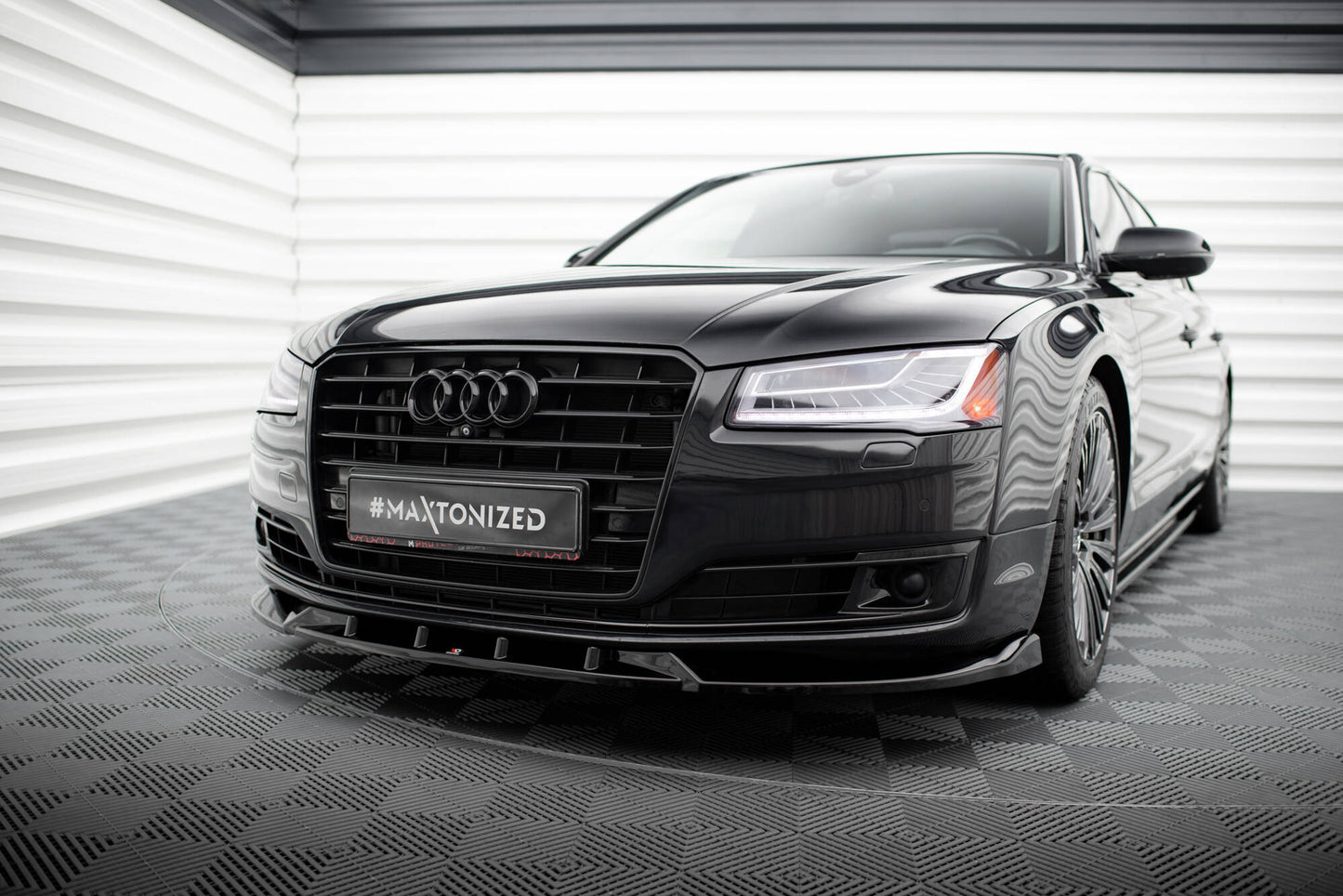 Forreste splitter Audi A8 D4 Facelift