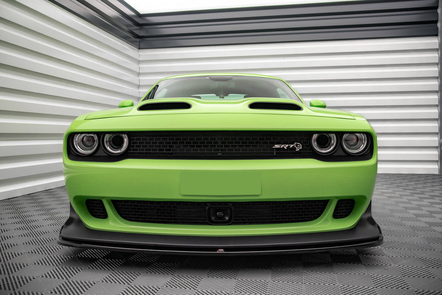 Forreste splitter Dodge Challenger SRT Hellcat Bredtbody Mk3