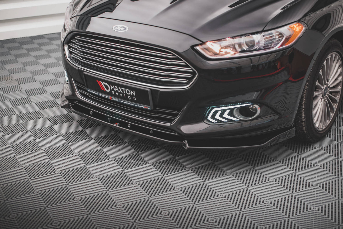 Forreste splitter Ford Mondeo Mk5