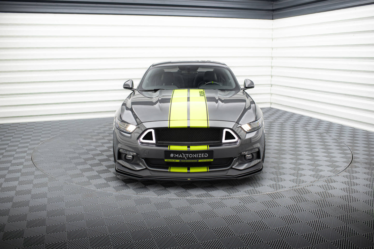 Forreste splitter Ford Mustang GT Mk6