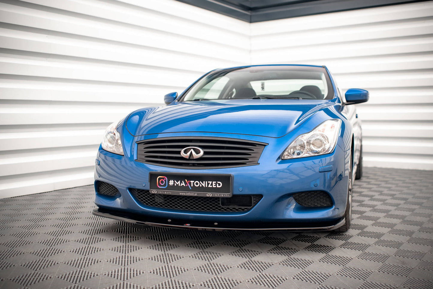 Forreste splitter Infiniti G37 Coupe