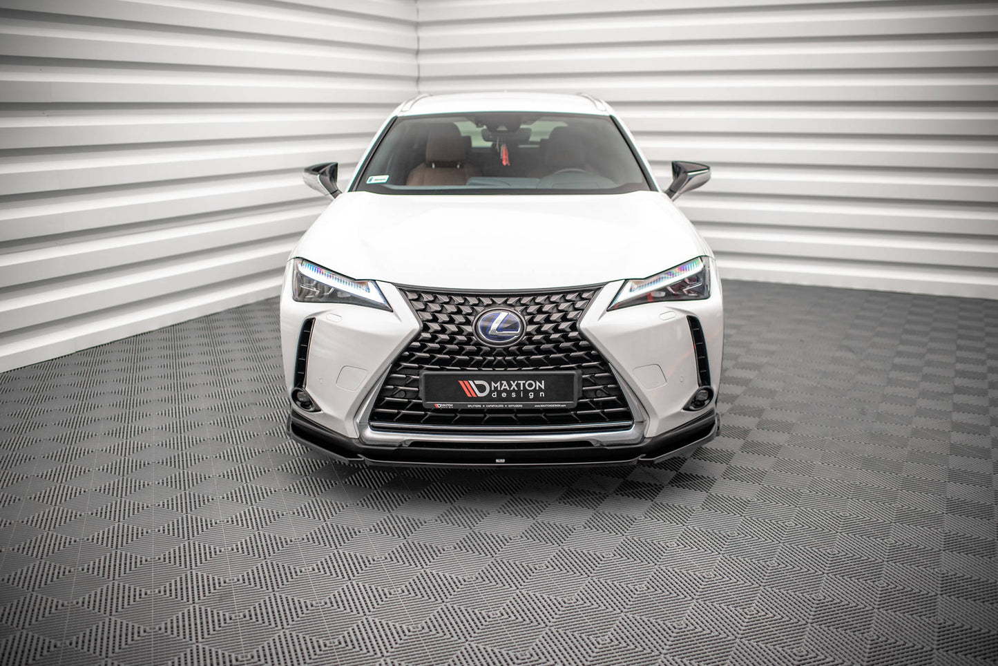 Forreste splitter Lexus UX Mk1