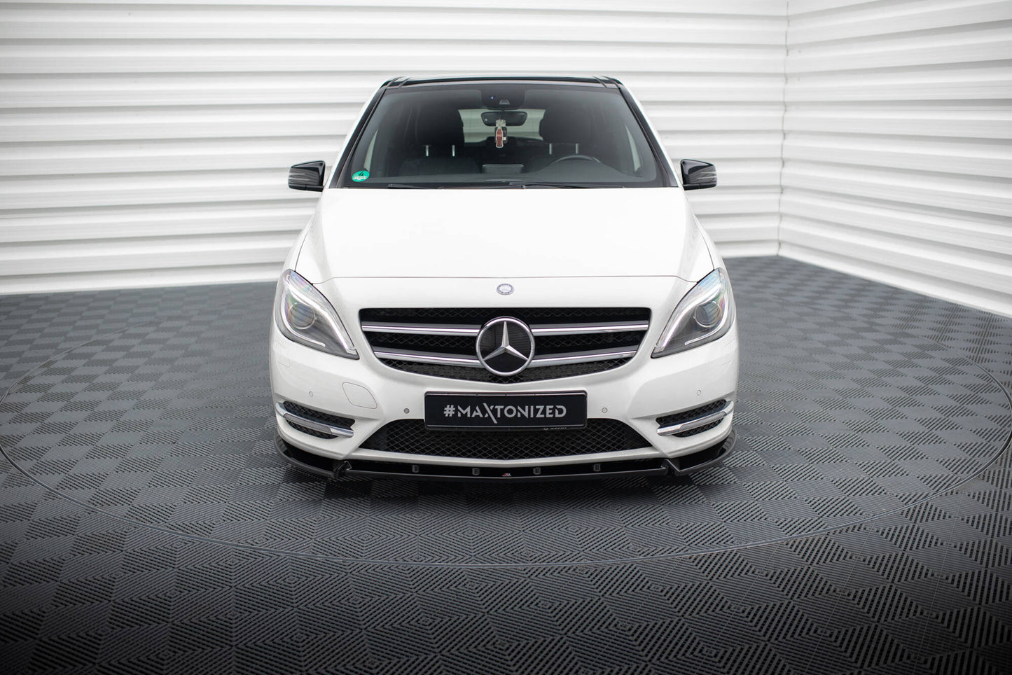Forreste splitter Mercedes-Benz B W246