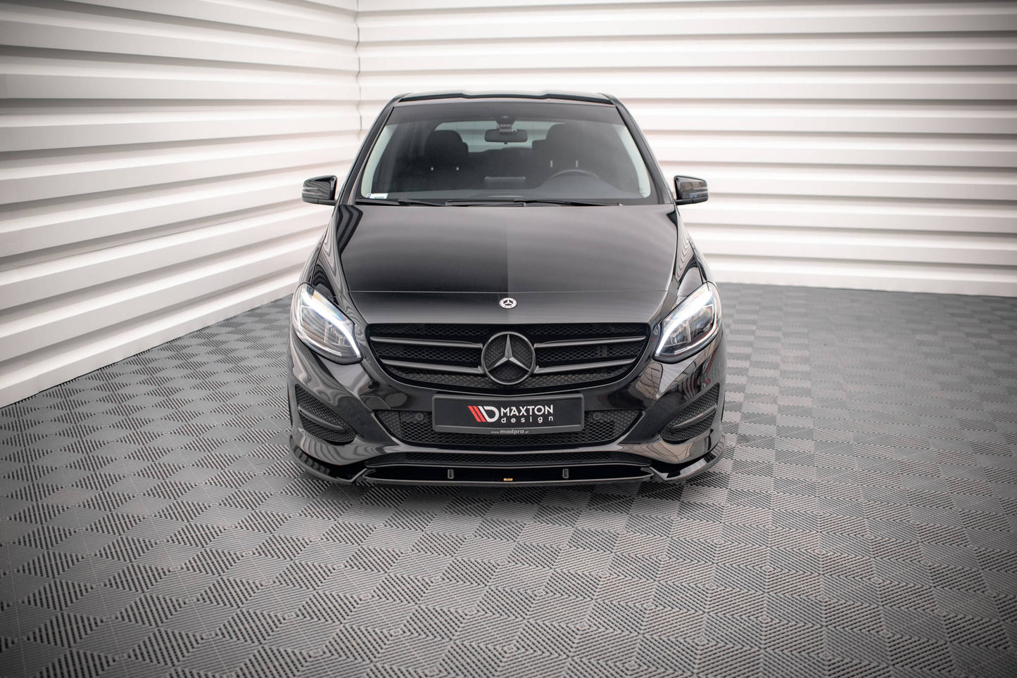 Forreste splitter Mercedes-Benz B W246 Facelift