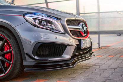 Forreste splitter Mercedes-Benz GLA 45 AMG