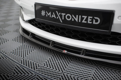 Forreste splitter Opel Cascada