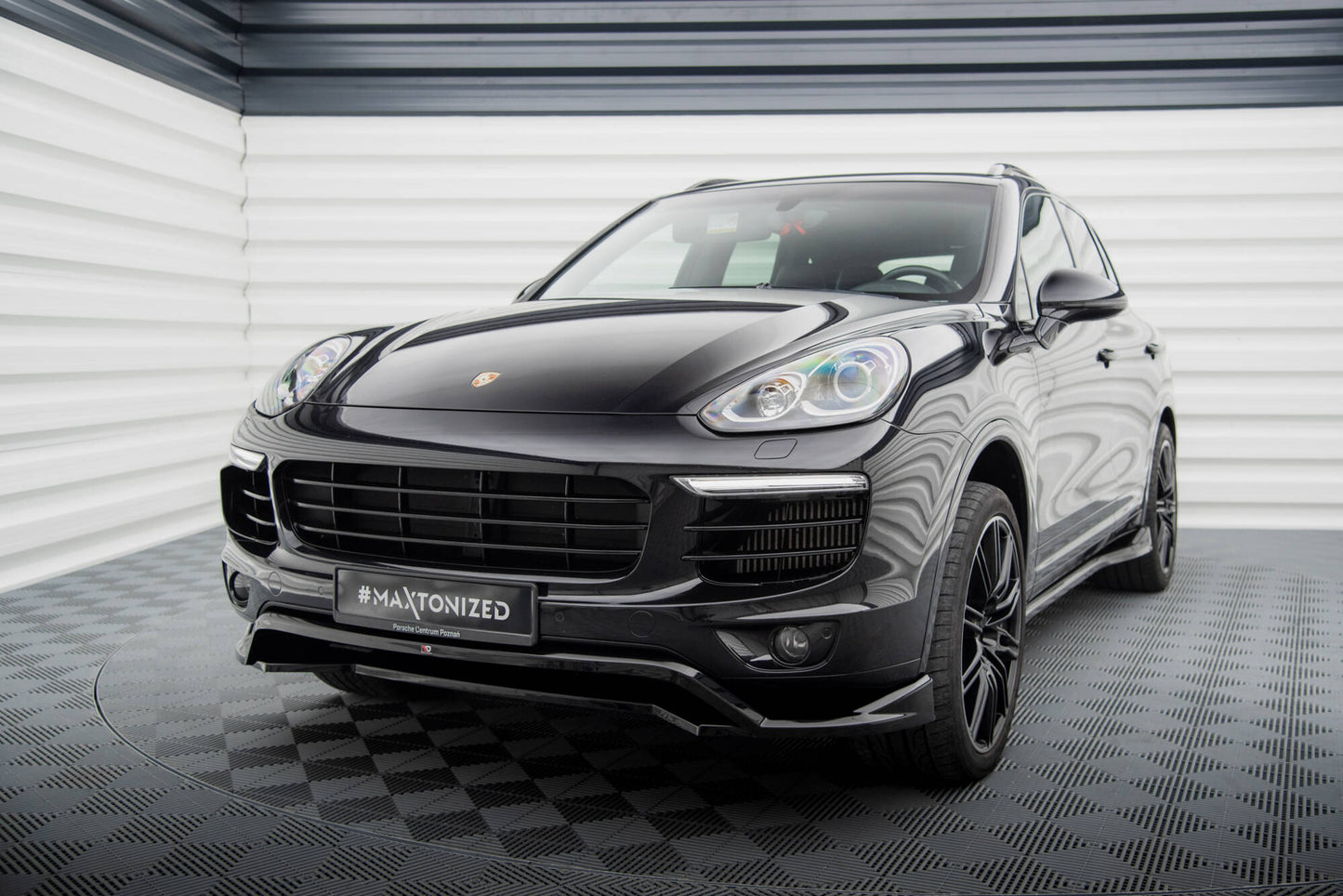 Forreste splitter Porsche Cayenne Mk2 Facelift