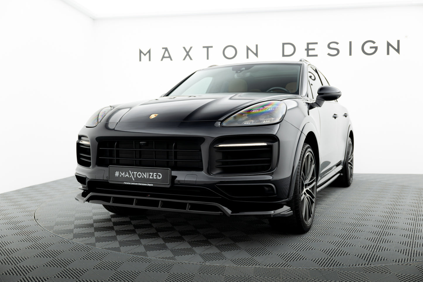 Forreste splitter Porsche Cayenne Sport Design Mk3