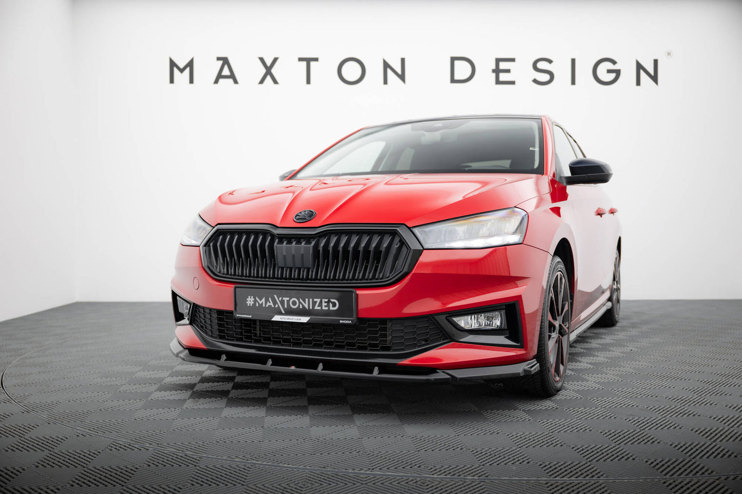 Forreste splitter Skoda Fabia Mk4