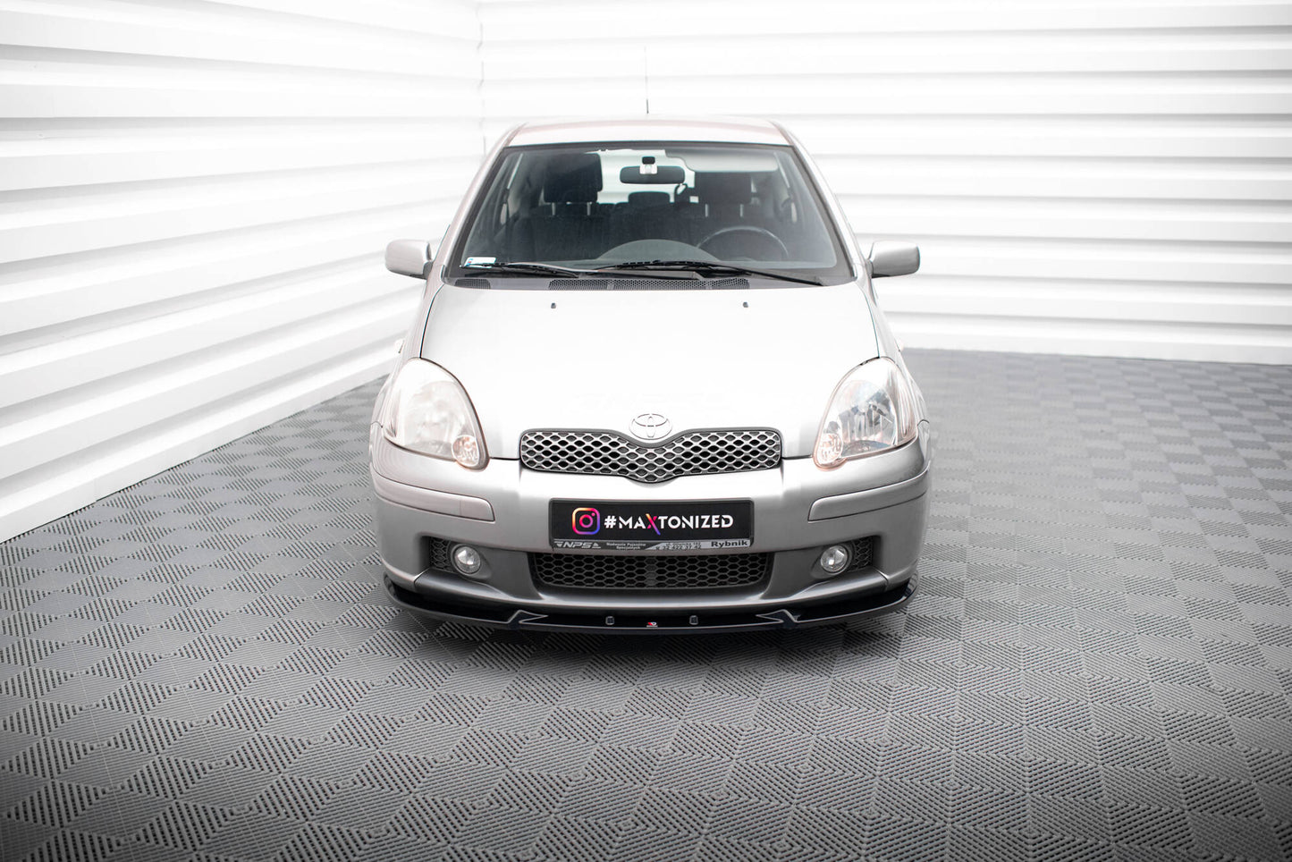 Forreste splitter Toyota Yaris T-Sport Mk1 Facelift