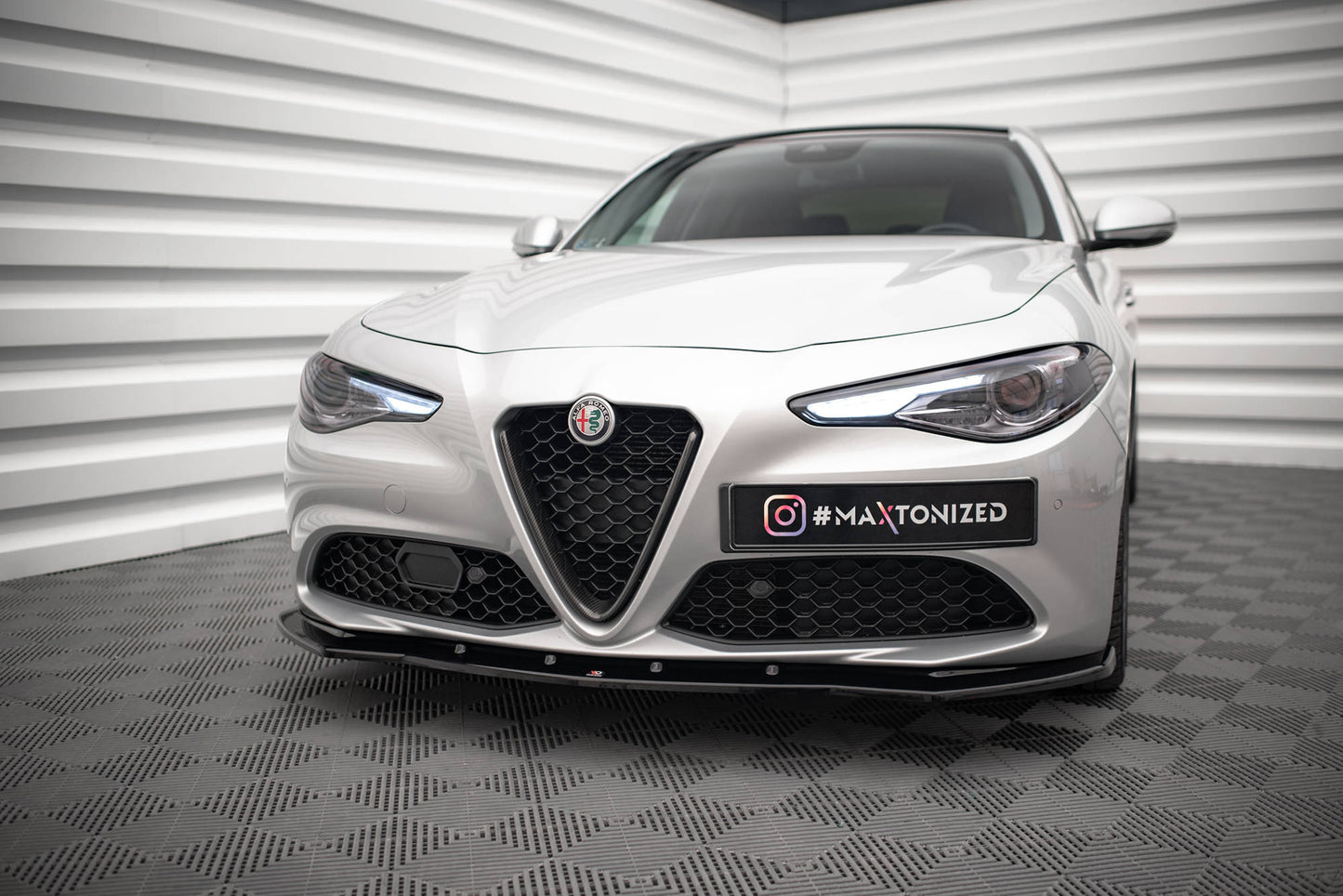 Forreste splitter V.1 Alfa Romeo Giulia Sport