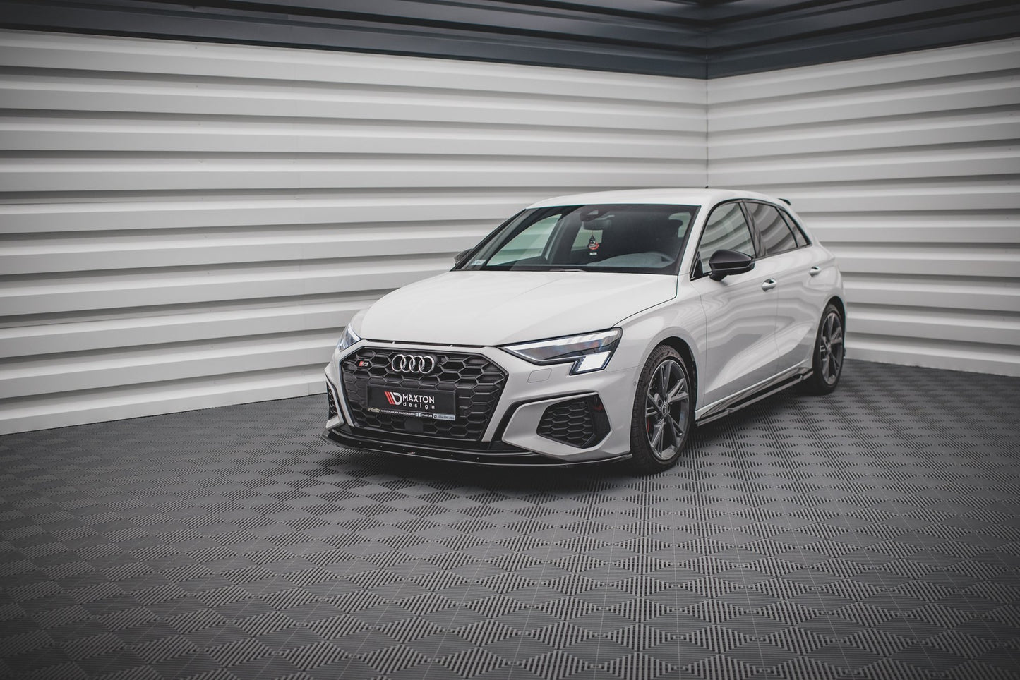Forreste splitter V.1 Audi S3 / A3 S-Line 8Y