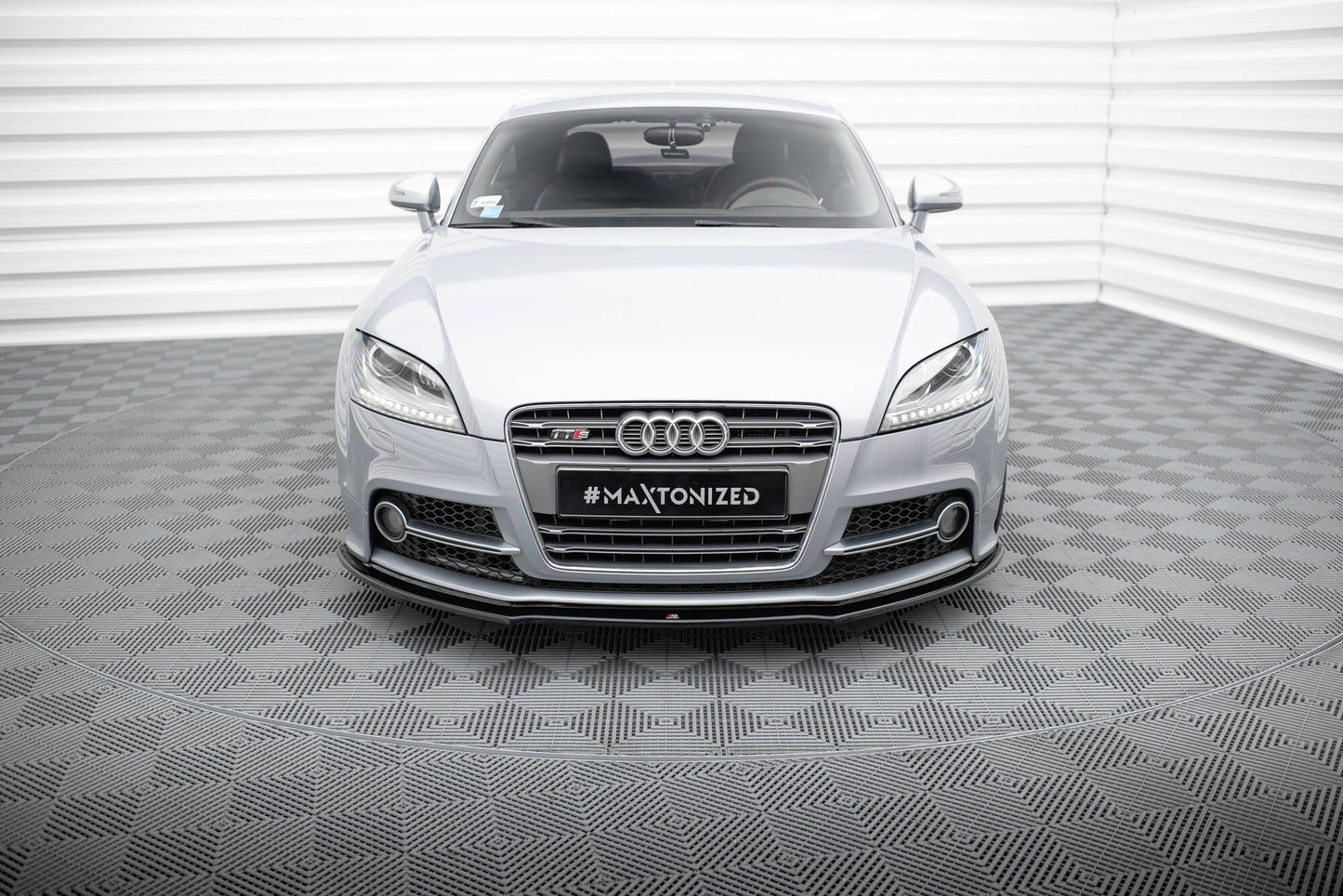 Forreste splitter V.1 Audi TT S / TT S-Line 8J Facelift
