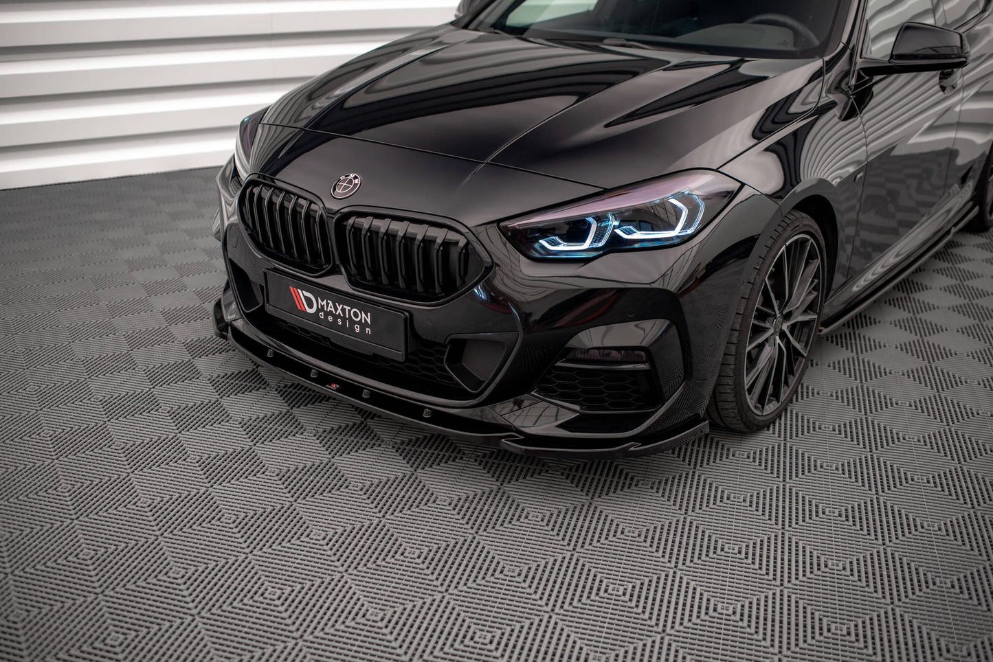 Forreste splitter V.1 BMW 2 Gran Coupe M-Pack / M235i F44
