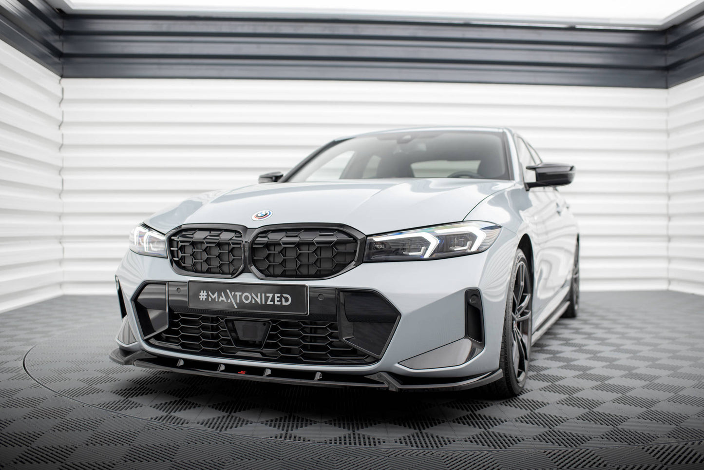 Forreste splitter V.1 BMW 3 M340i / M-Pack G20 / G21 Facelift
