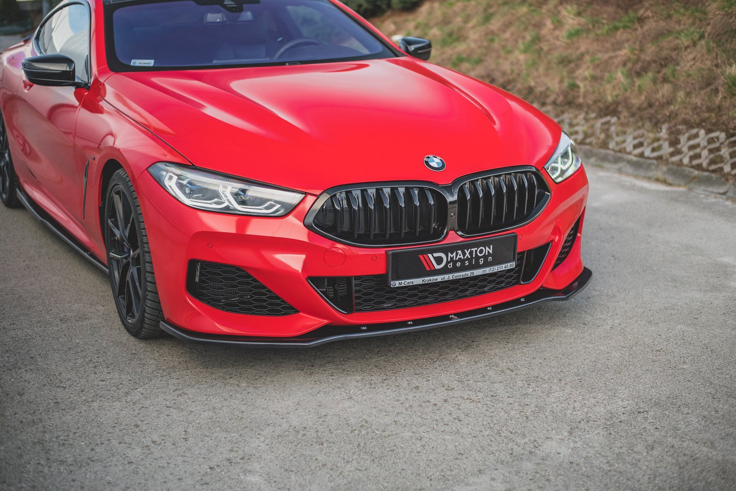 Forreste splitter V.1 BMW 8 Coupe G15 / 8 Gran Coupe M-pack G16
