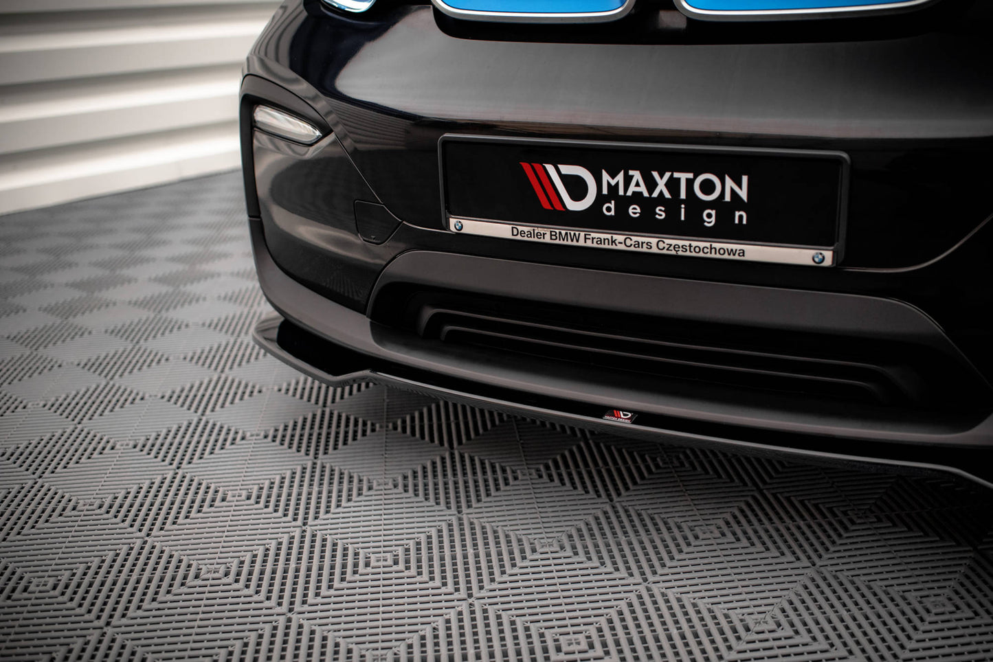 Forreste splitter V.1 BMW i3 Mk1 Facelift