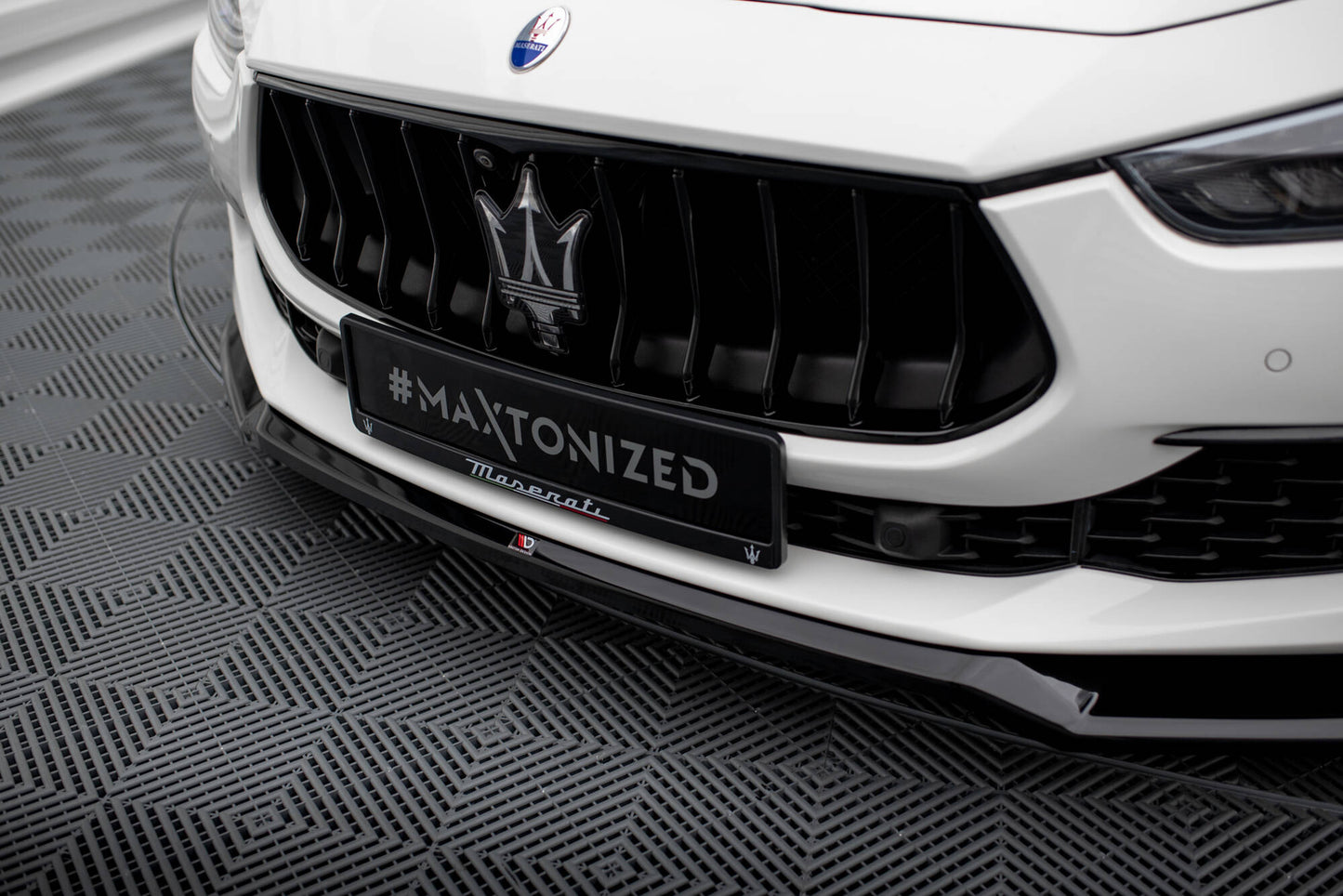 Forreste splitter V.1 Maserati Ghibli Mk3 Facelift