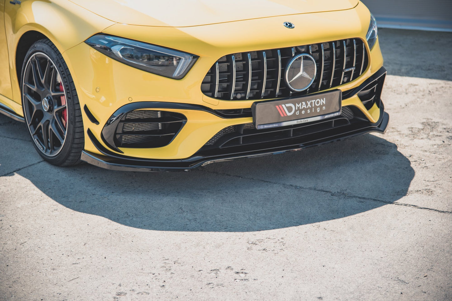 Forreste splitter V.1 Mercedes-AMG A 45 S Aero Pack W177