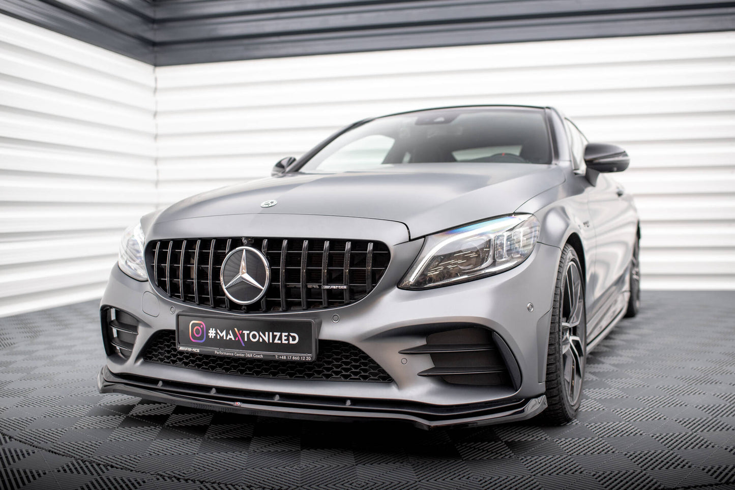 Forreste splitter V.1 Mercedes-AMG C43 Coupe / Cabrio / Sedan / Estate C205 / A205 / W205 / S205 Facelift