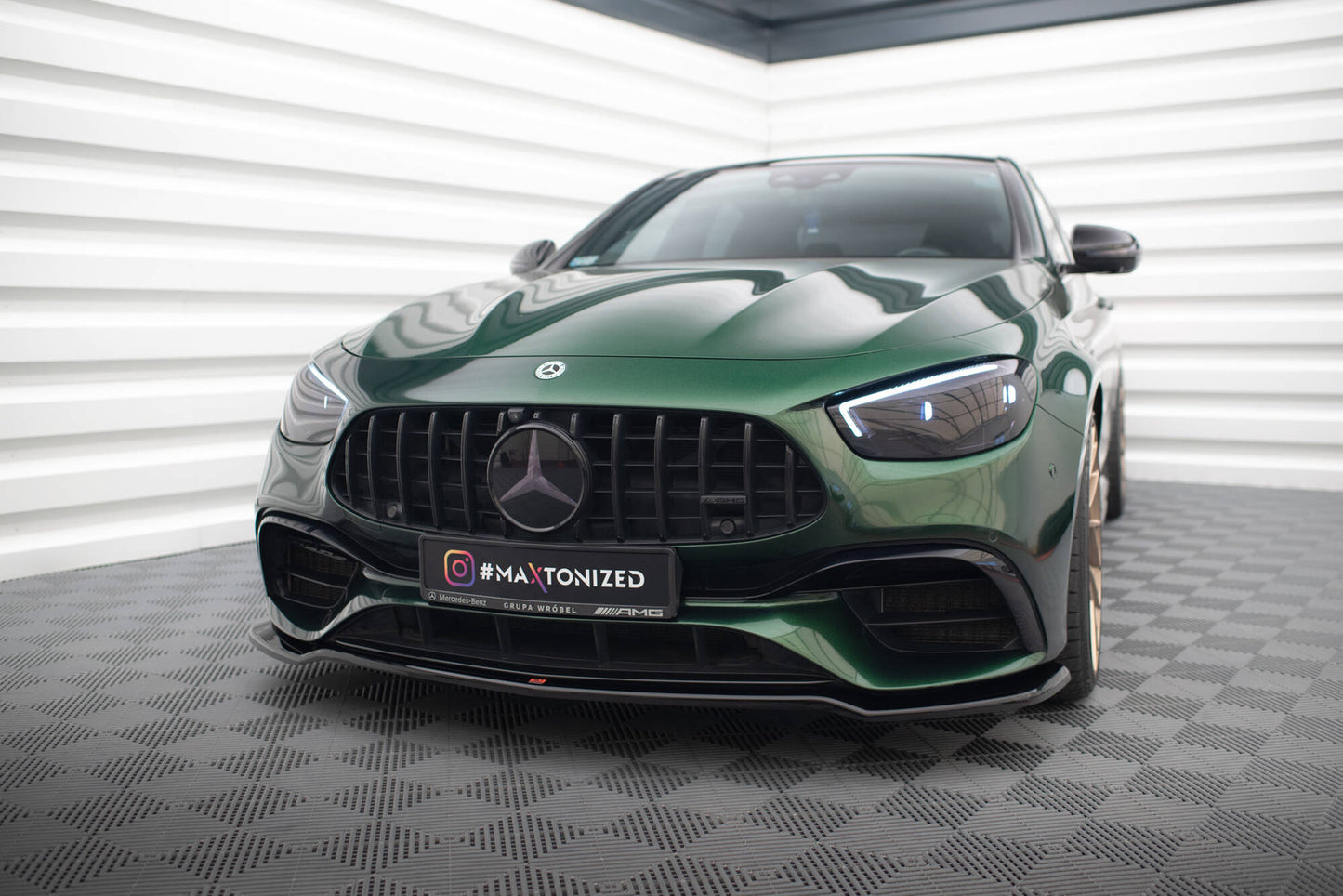 Forreste splitter V.1 Mercedes-AMG E63 W213 Facelift