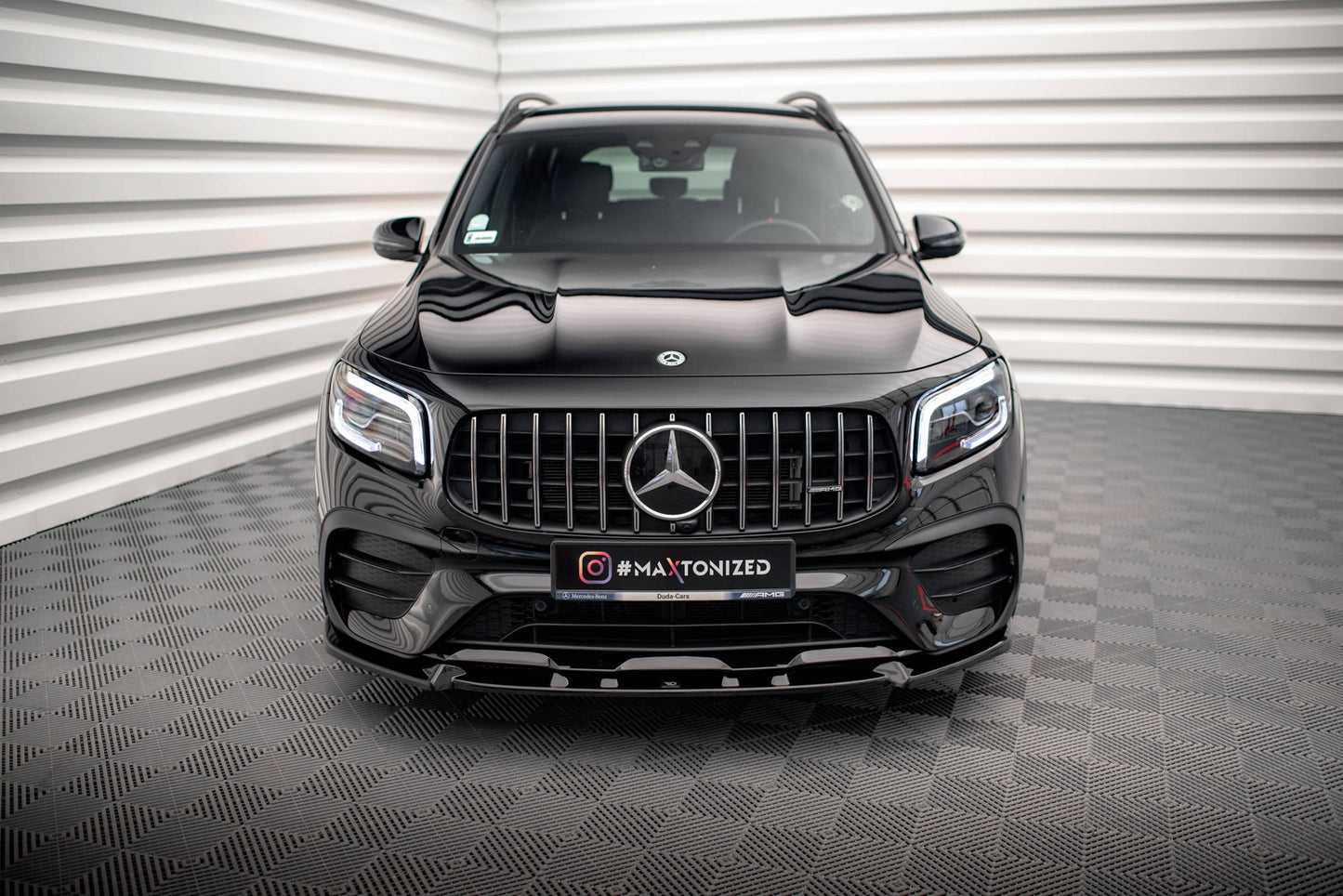 Forreste splitter V.1 Mercedes-AMG GLB 35 X247