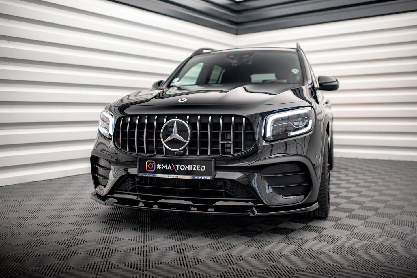Forreste splitter V.1 Mercedes-AMG GLB 35 X247