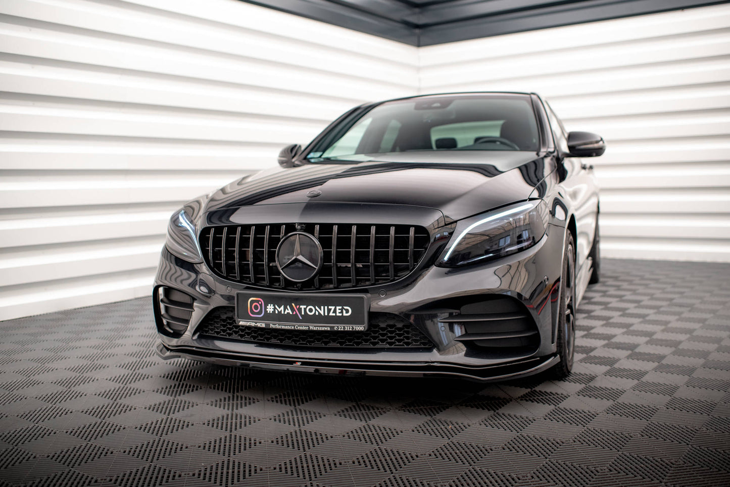Forreste splitter V.1 Mercedes-Benz C AMG Line Sedan / Coupe / Estate W205 / C205 / S205 Facelift