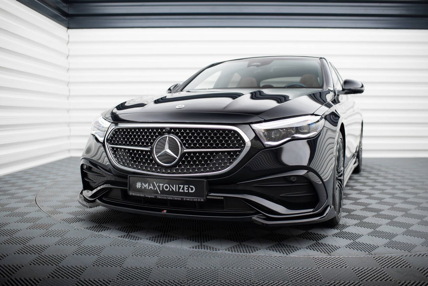 Forreste splitter V.1 Mercedes-Benz E AMG-Line W214