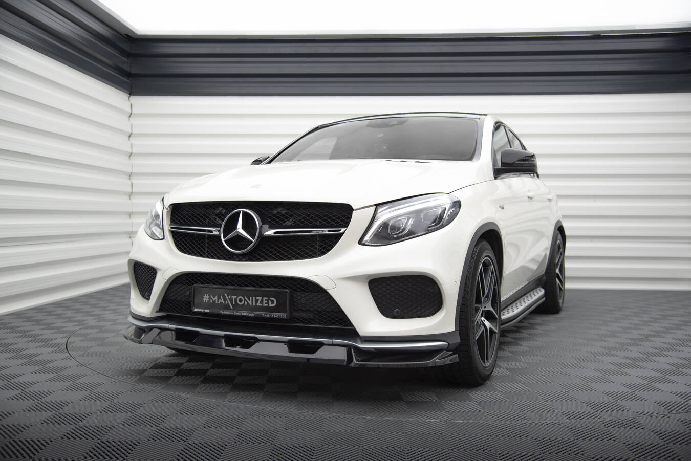 Forreste splitter V.1 Mercedes-Benz GLE Coupe 43 AMG / AMG-Line C292
