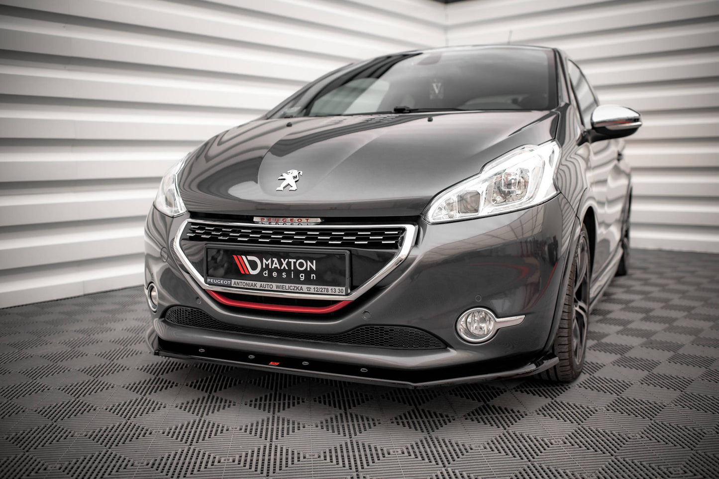 Forreste splitter V.1 Peugeot 208 GTi Mk1