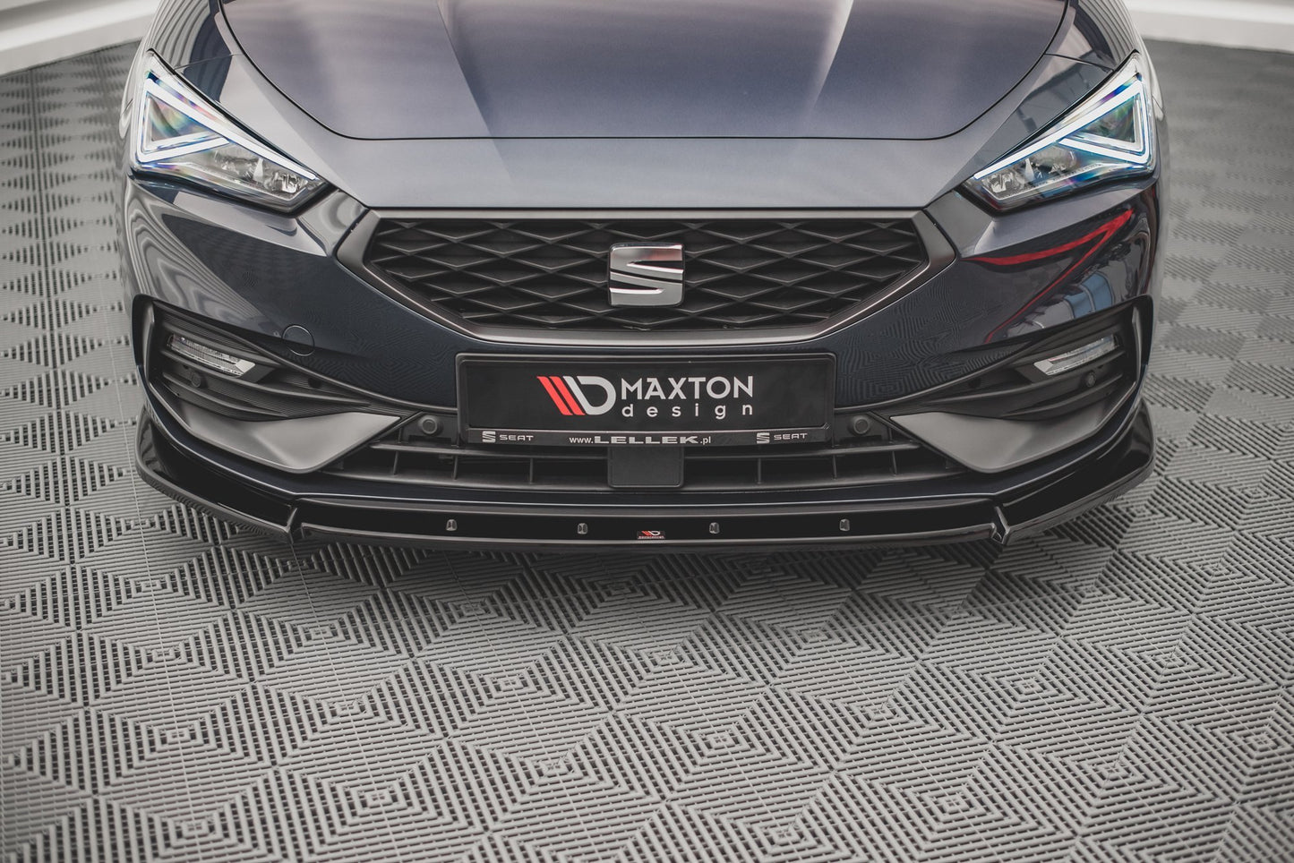 Forreste splitter V.1 Seat Leon FR Mk4