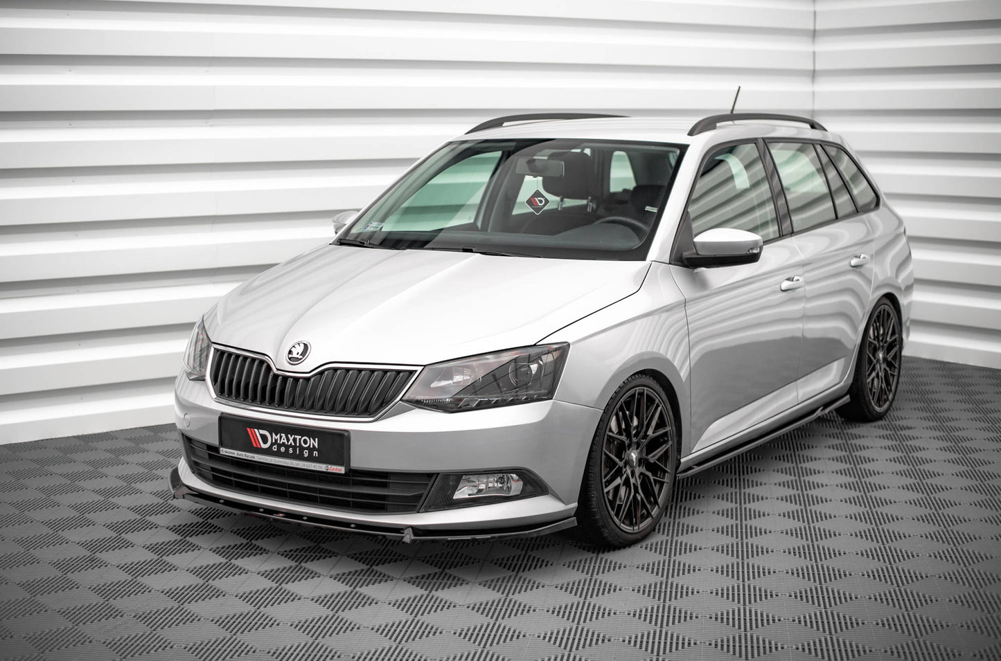 Forreste splitter V.1 Skoda Fabia Mk3
