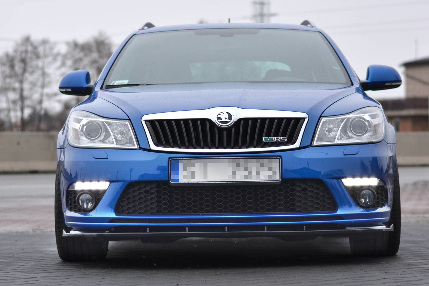 Forreste splitter V.1 Skoda Octavia RS Mk2 FL